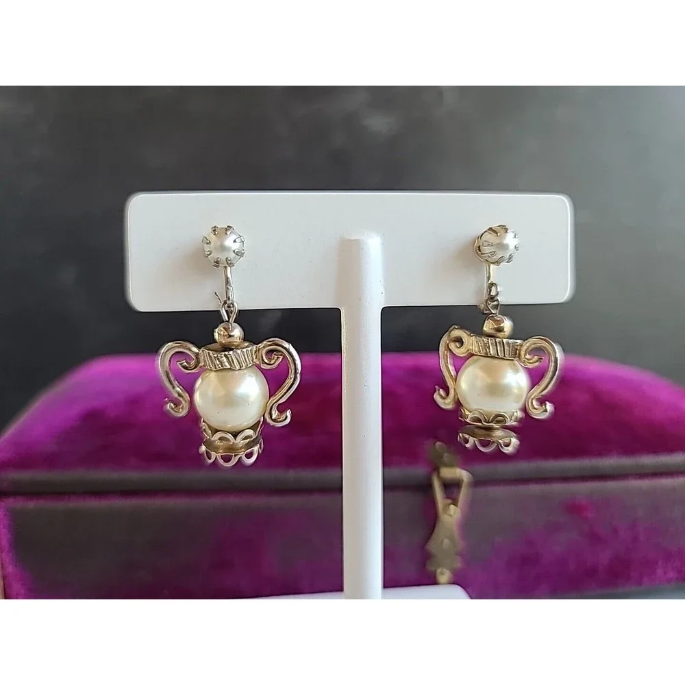 Vintage Faux Pearl Dangling Screwback Earrings